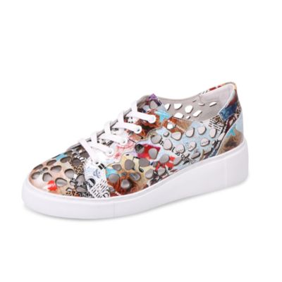 Django & Juliette Yarry-DJ Collage Print Women's Walking Shoes