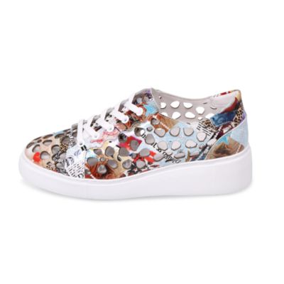 Django & Juliette Yarry-DJ Collage Print Women's Walking Shoes