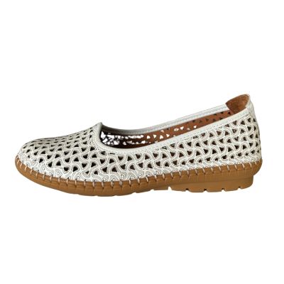 Volks Walkers N037 1563 White Women's Loafers