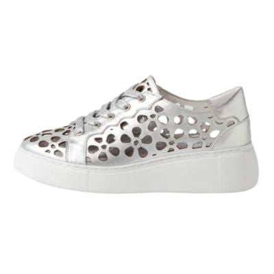 Django & Juliette Yarry-DJ White/Silver Women's Walking Shoes